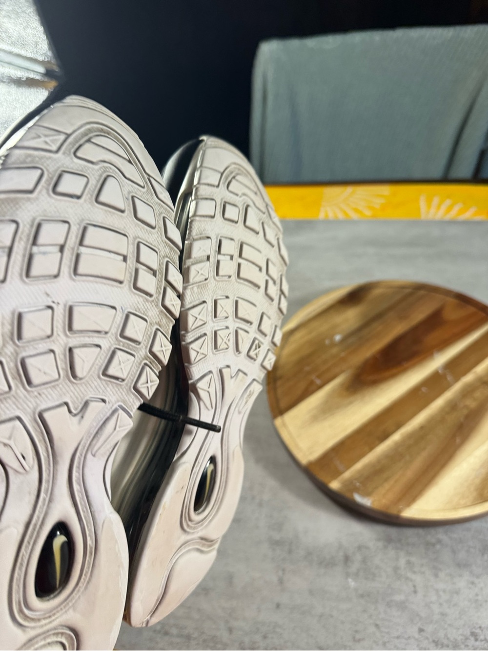 Nike Black and White Air Max 97 Sneakers. 6y/7.5 - Picture 6 of 7